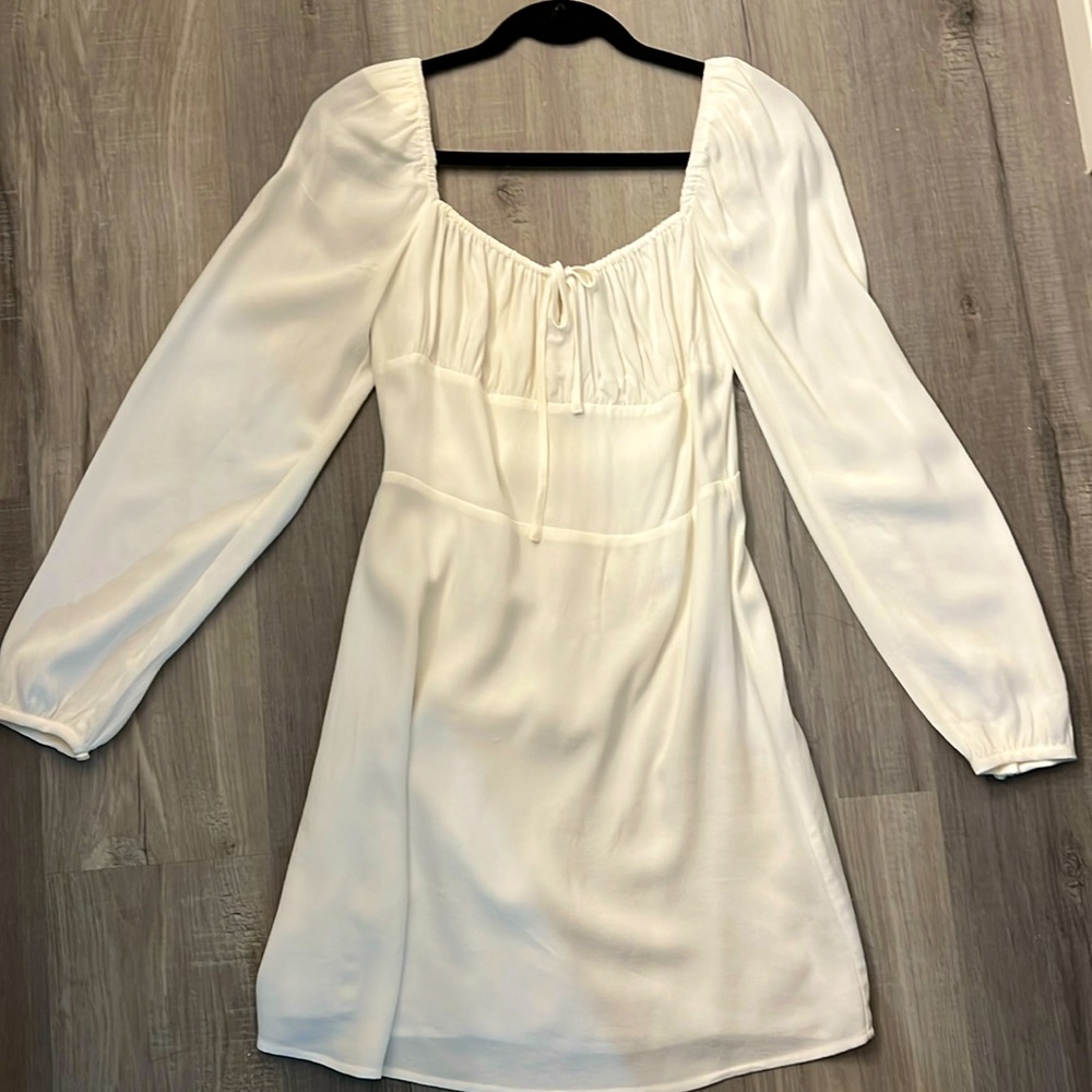 Aritzia size small light birch Sunday best Delilah dress